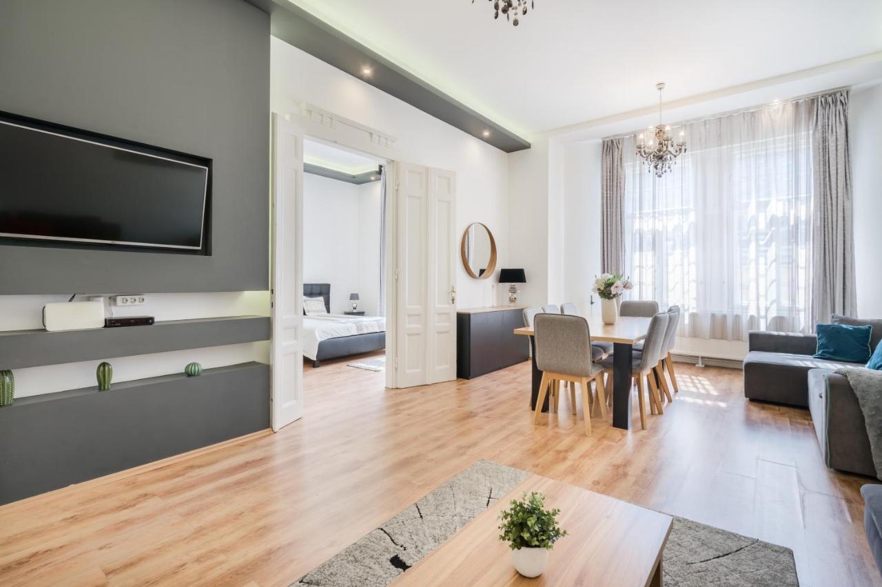 Real Apartments Zichy Budapeste Exterior foto