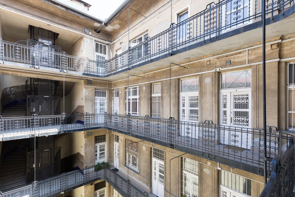 Real Apartments Zichy Budapeste Exterior foto